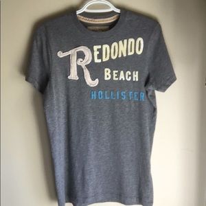 BOGO* Hollister T-Shirt for Men Size Small